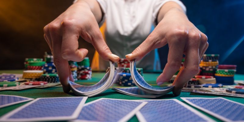 Liêng Kong88 - Cơ hội làm giàu dành cho các tín đồ game bài 4 Chơi Liêng Kong88 là cơ hội giúp anh em làm giàu nhanh chóng